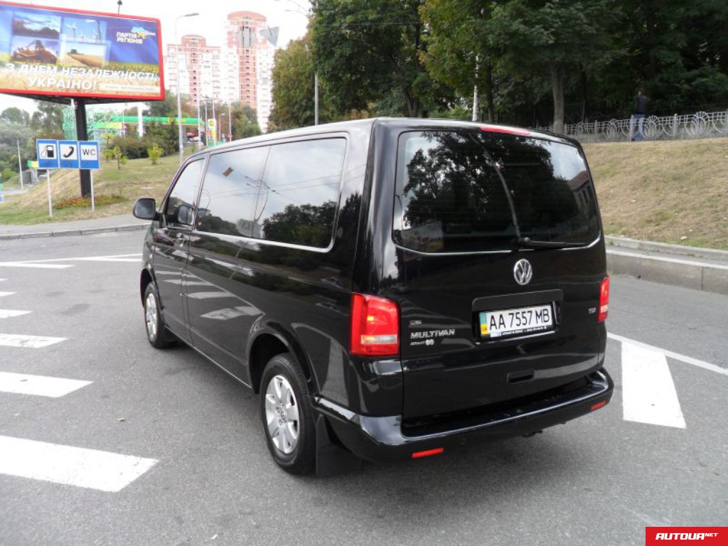 Volkswagen Multivan 2.0DAT 2012 года за 1 484 648 грн в Киеве