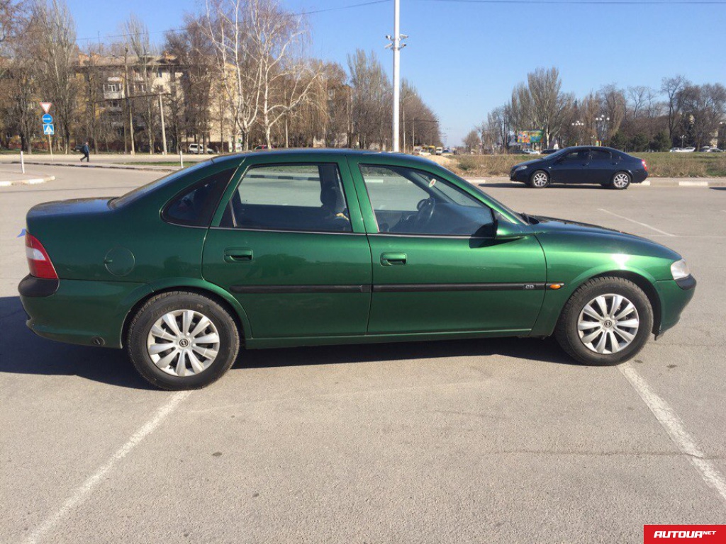 Opel Vectra 1.6 1996 года за 135 785 грн в Запорожье