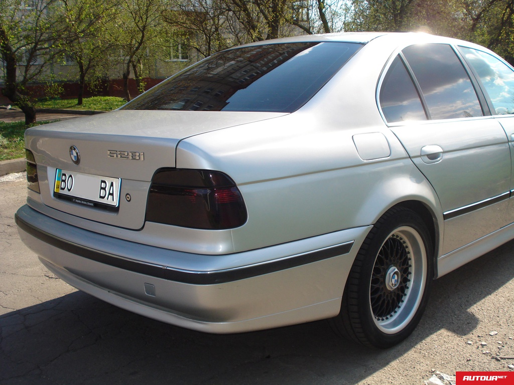 BMW 528i  1997 года за 187 606 грн в Луцке