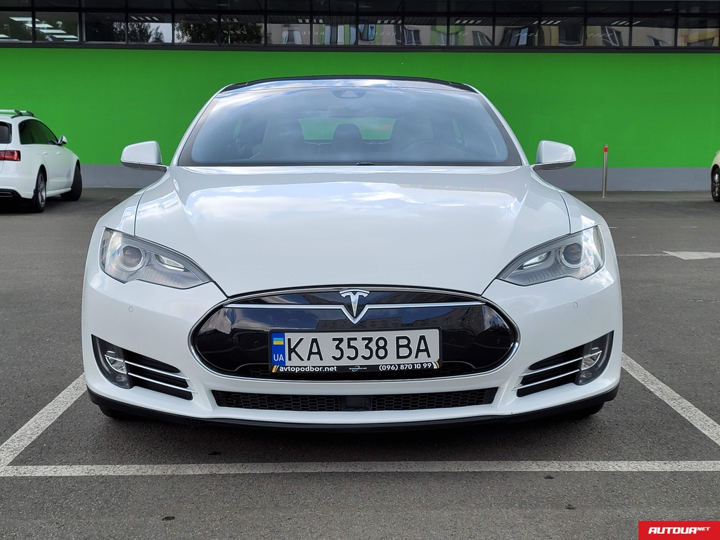 Tesla Model S  2015 года за 779 467 грн в Киеве