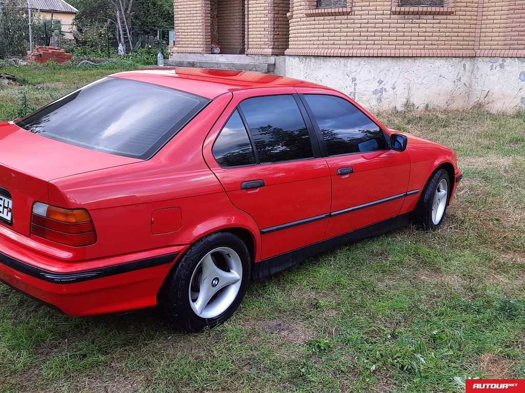 BMW 3 Серия 320i 1992 года за 83 805 грн в Мариуполе