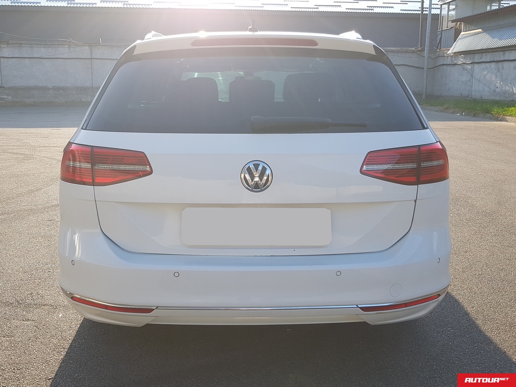 Volkswagen Passat PASSAT 2.0 TDI (B8) 2016 года за 364 589 грн в Киеве