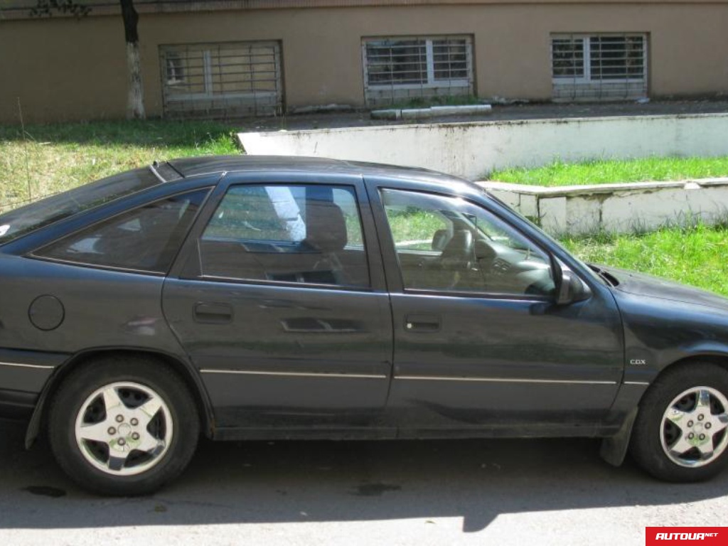 Opel Vectra A 1.8i 1994 года за 80 981 грн в Львове
