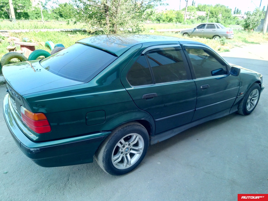 BMW 3 Серия 318i 1996 года за 144 093 грн в Одессе