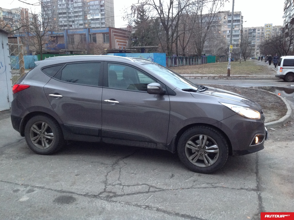 Hyundai ix35 2.0 style 2012 года за 580 362 грн в Киеве