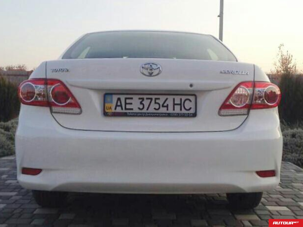 Toyota Corolla 1.3 2012 года за 345 491 грн в Киеве