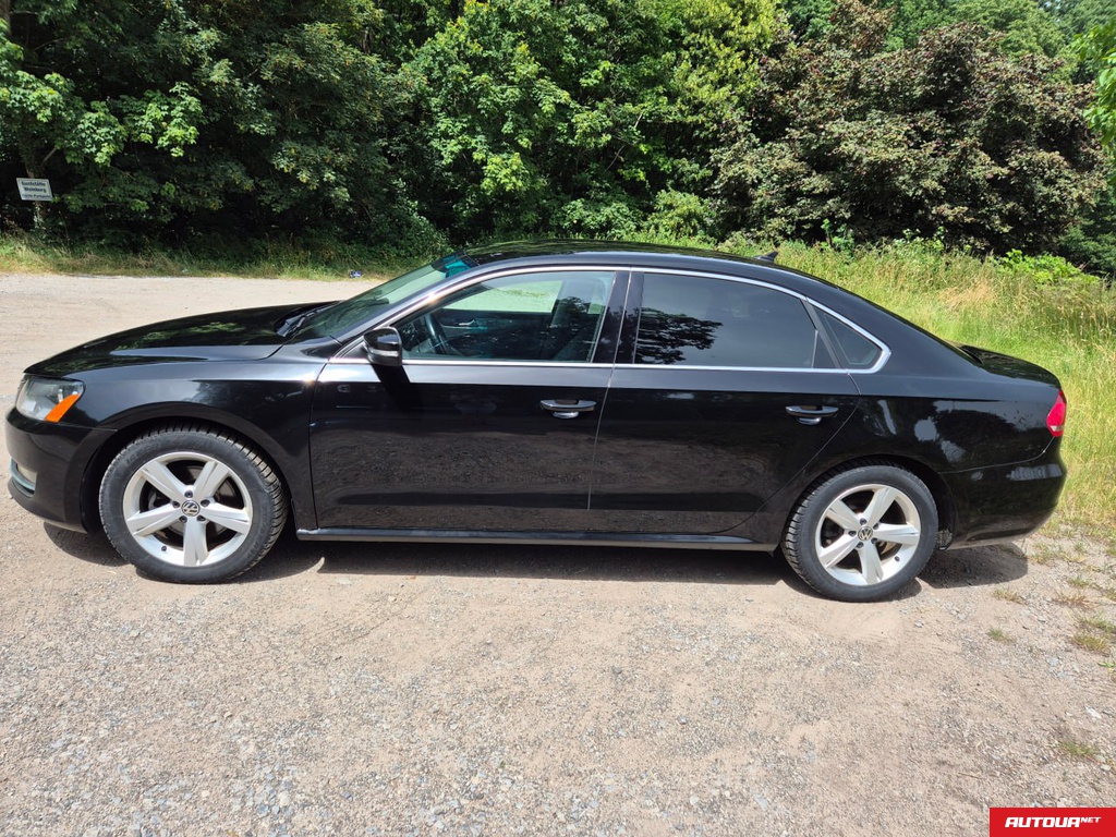 Volkswagen Passat 1.8 TSI AT (160 к.с.) 2014 года за 10 438 371 грн в Львове