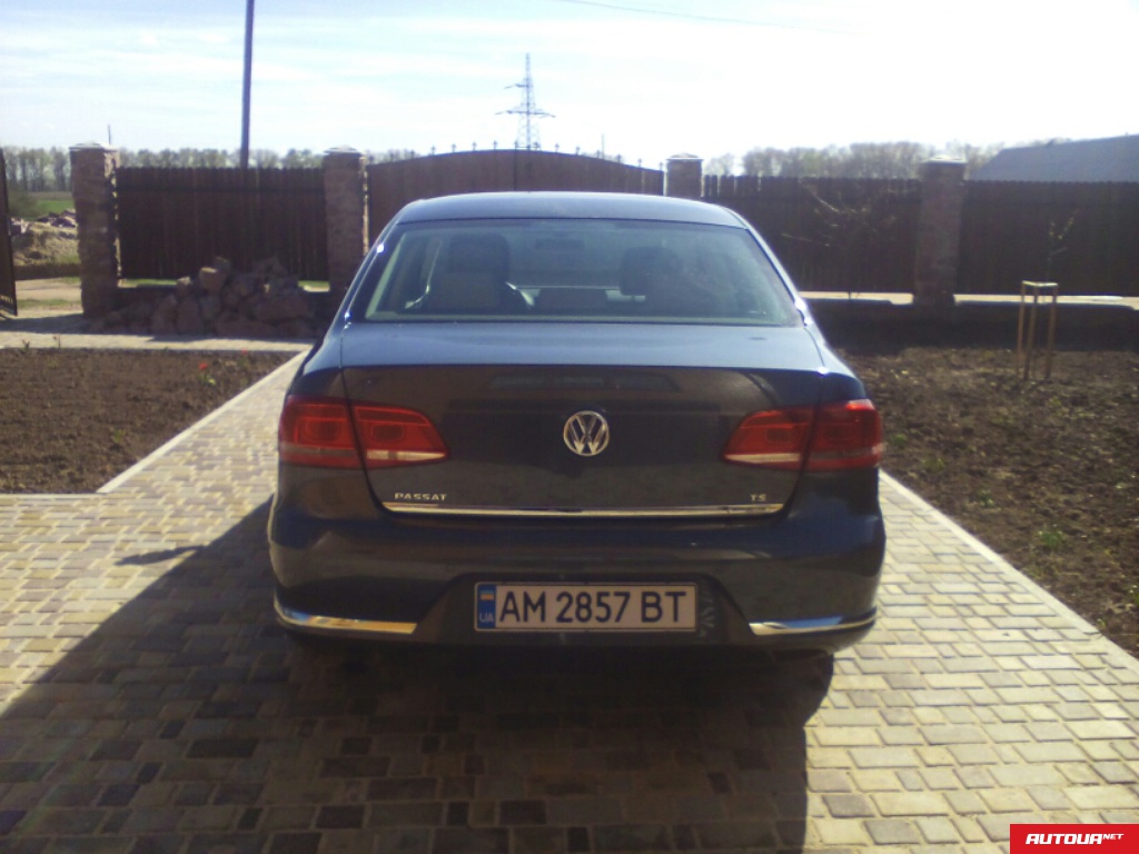 Volkswagen Passat  2011 года за 453 492 грн в Житомире