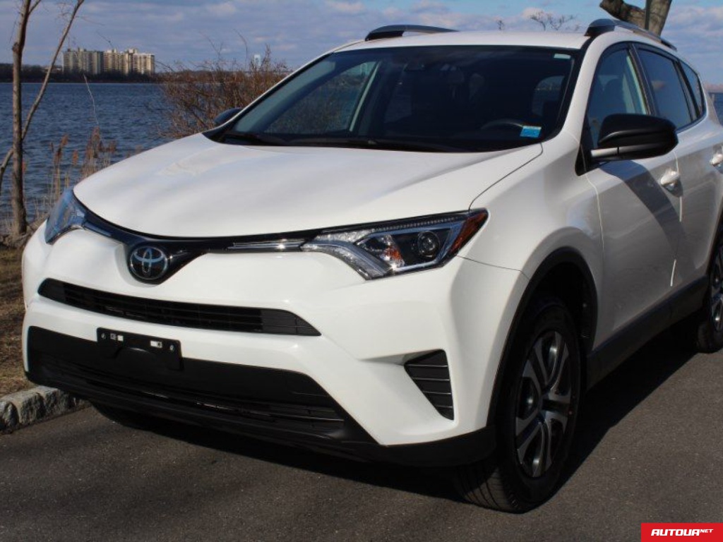 Toyota RAV4  2018 года за 359 560 грн в Киеве