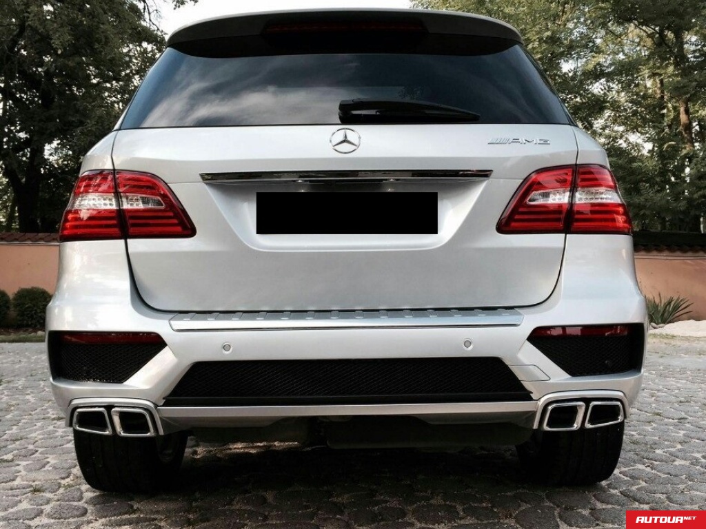 Mercedes-Benz ML 350  2014 года за 1 285 780 грн в Киеве