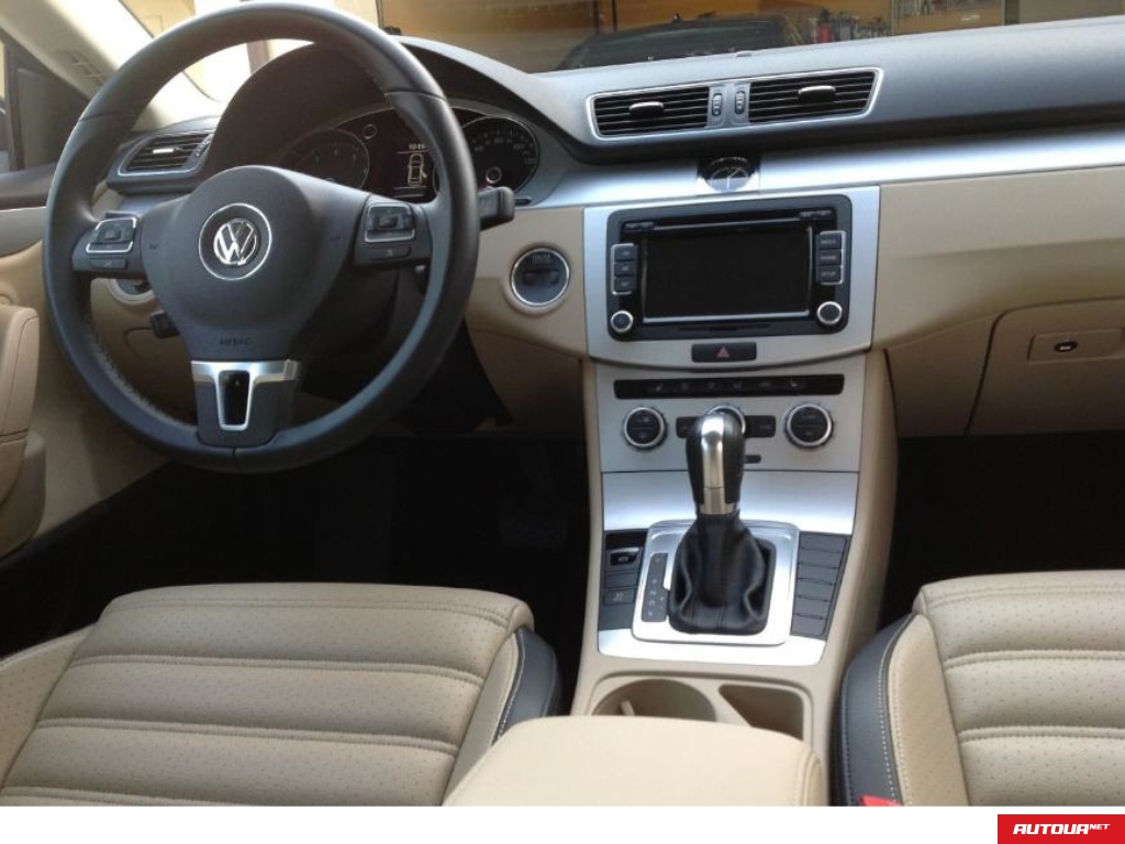 Volkswagen Passat 2.0 2013 года за 501 732 грн в Киеве