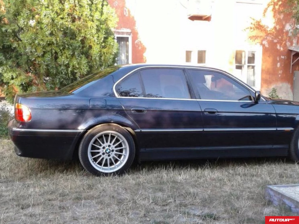 BMW 750i 2800 ат 2000 года за 167 360 грн в Донецке