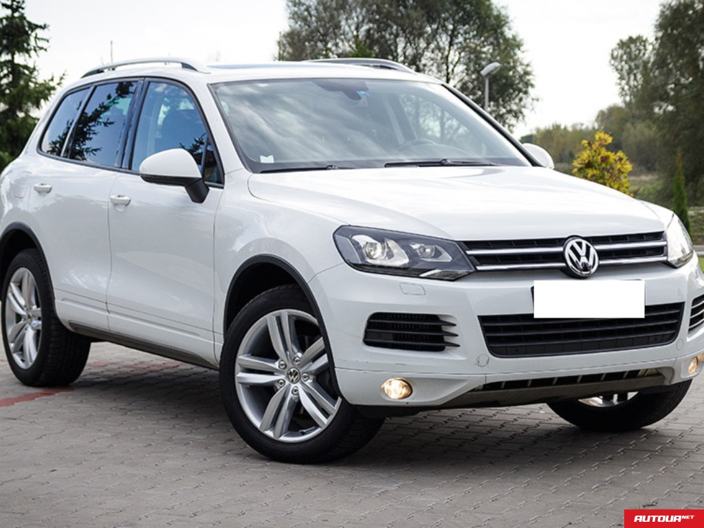 Volkswagen Touareg  2014 года за 1 128 221 грн в Киеве