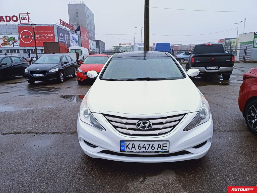 Hyundai Sonata SE 2013 года за 309 272 грн в Киеве