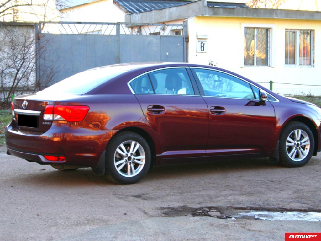 Toyota Avensis  2012 года за 534 473 грн в Киеве