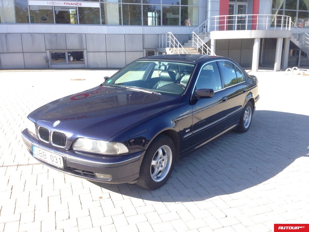 BMW 520i  2000 года за 89 079 грн в Донецке