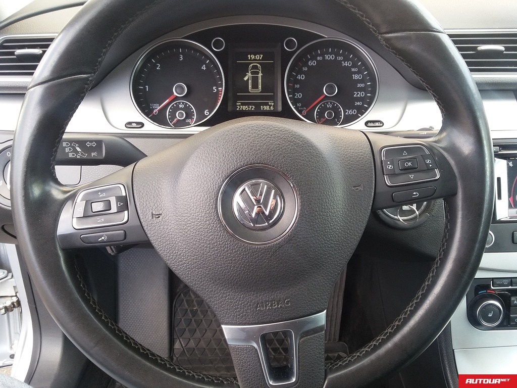 Volkswagen Passat  2011 года за 312 242 грн в Вишневом