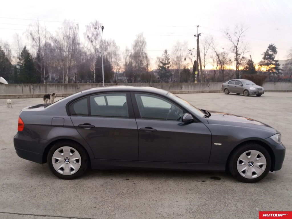 BMW 318i 2,0 AT 2007 года за 213 724 грн в Киеве