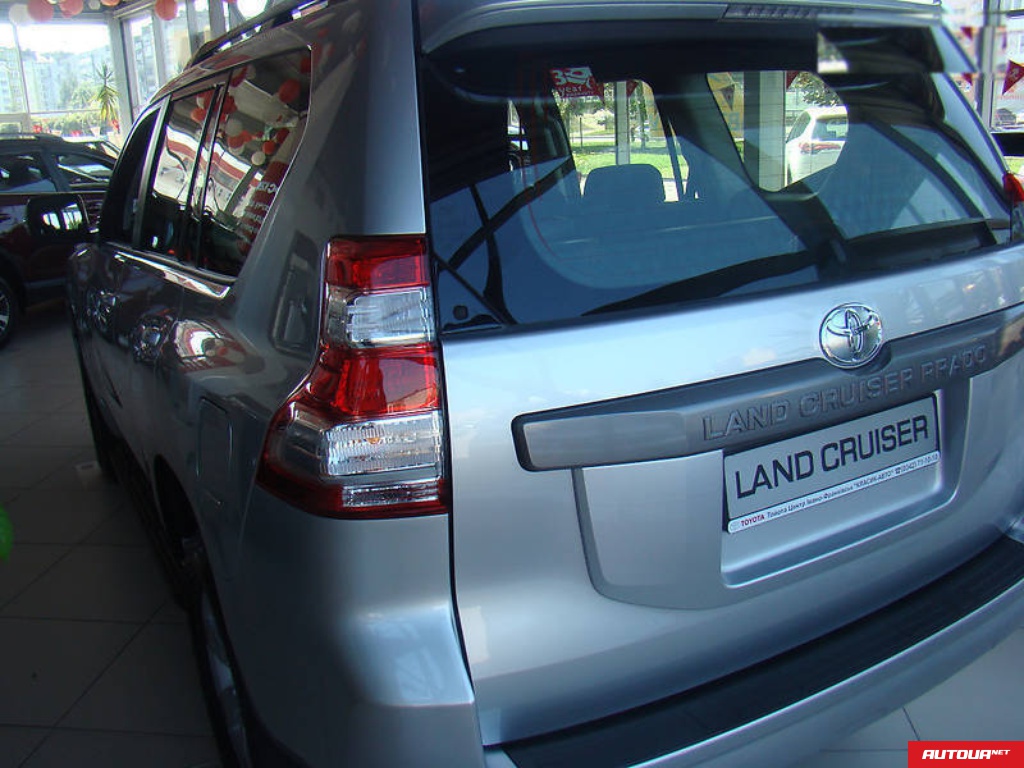 Toyota Land Cruiser Prado Toyota Land Cruiser Prado 150 2.7 AT Base 2014 года за 552 500 грн в Киеве