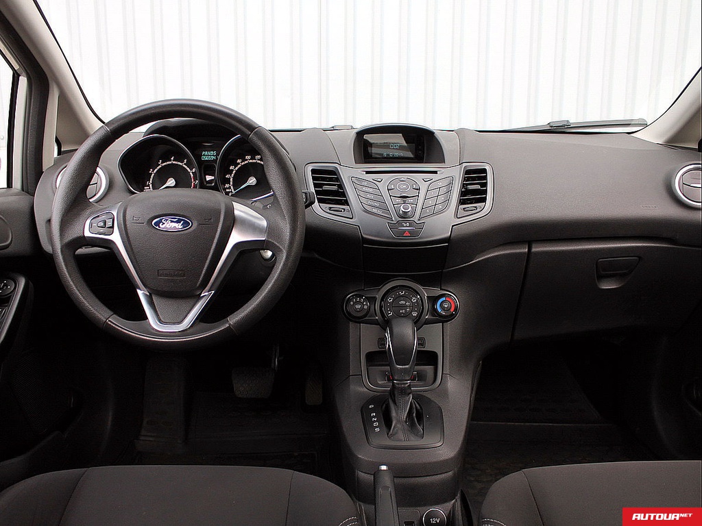 Ford Fiesta 1,6 Комфорт 2015 года за 175 000 грн в Днепродзержинске