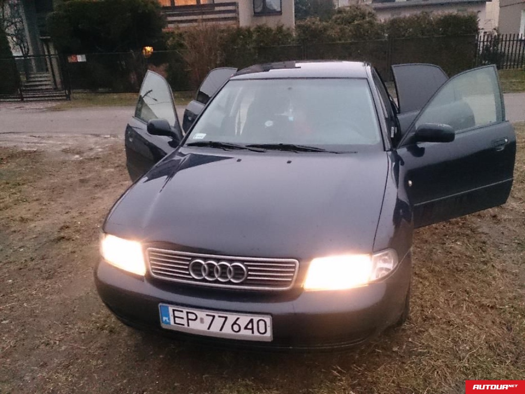 Audi A4  1995 года за 55 164 грн в Луцке