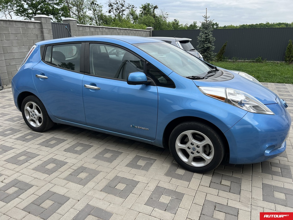 Nissan Leaf SV-perm 11 из 12 2013 года за 241 383 грн в Киеве