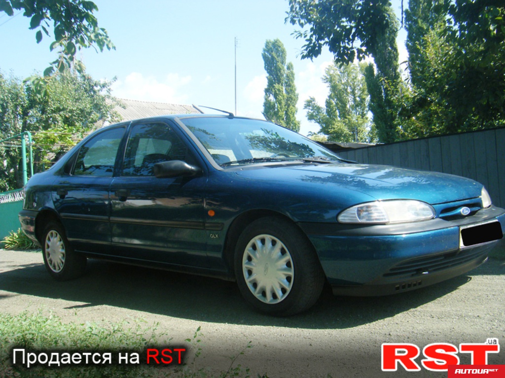 Ford Mondeo 1.8 MT GLX 1994 года за 107 947 грн в Киеве