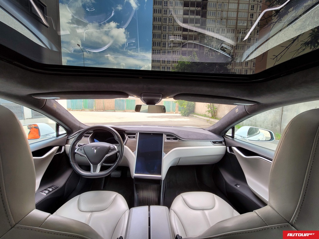 Tesla Model S  2015 года за 779 467 грн в Киеве