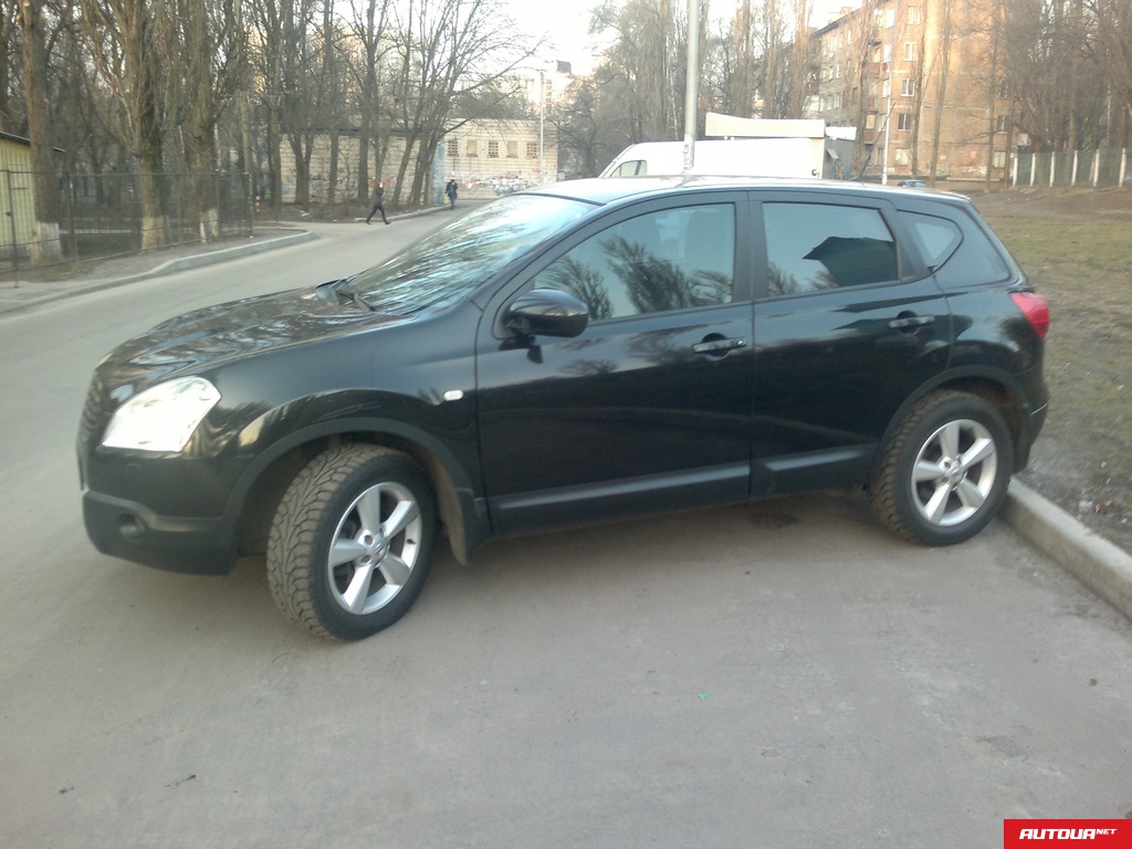 Nissan Qashqai 2.0 CVT 2008 года за 475 087 грн в Киеве