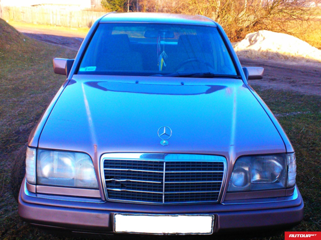 Mercedes-Benz E 220  1994 года за 143 066 грн в Ковеле