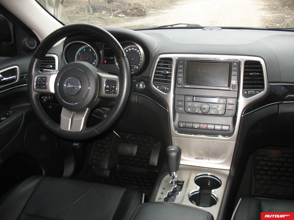 Jeep Grand Cherokee Overland 2013 года за 998 763 грн в Запорожье