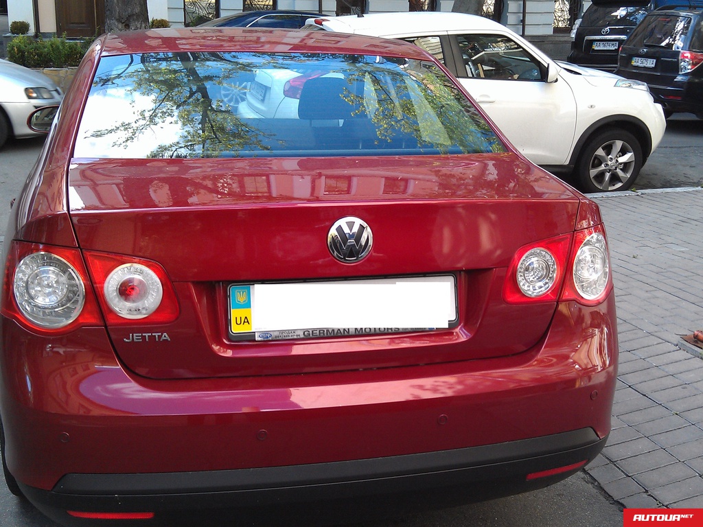 Volkswagen Jetta 1.6МТ Trendline 2008 года за 337 420 грн в Киеве
