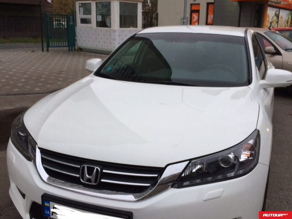 Honda Accord  2013 года за 541 877 грн в Киеве