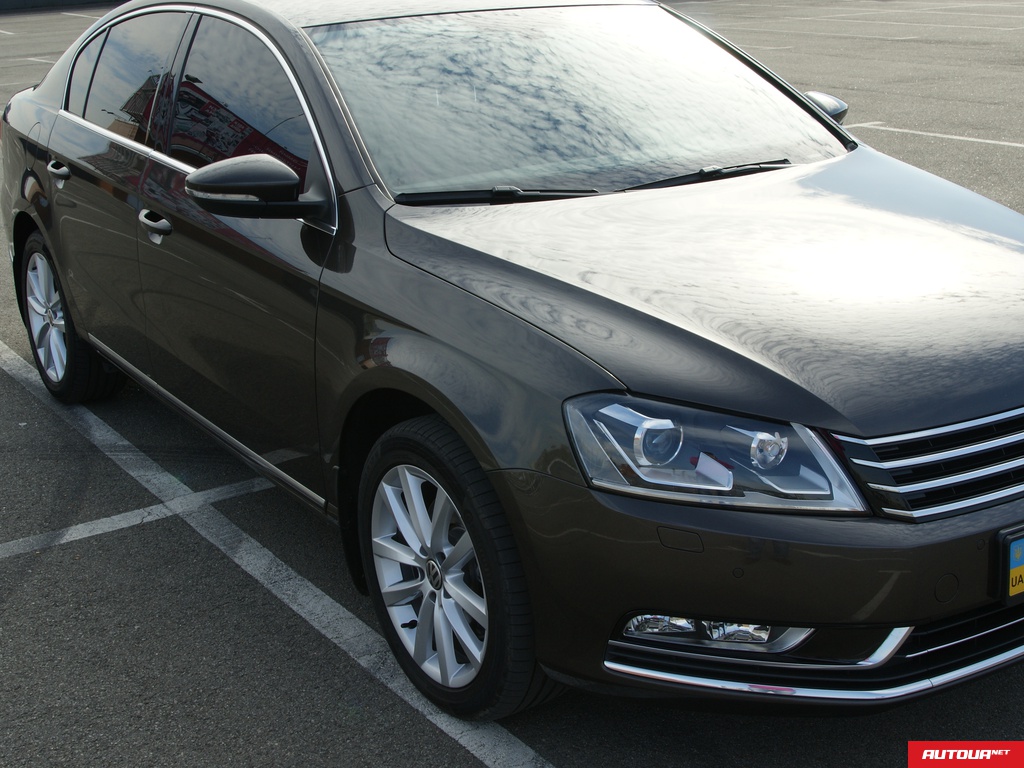 Volkswagen Passat  2013 года за 985 266 грн в Ровно