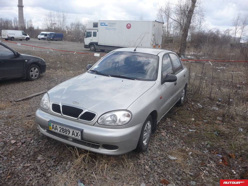 Daewoo Lanos 1.5 Base 2003 года за 72 600 грн в Киеве