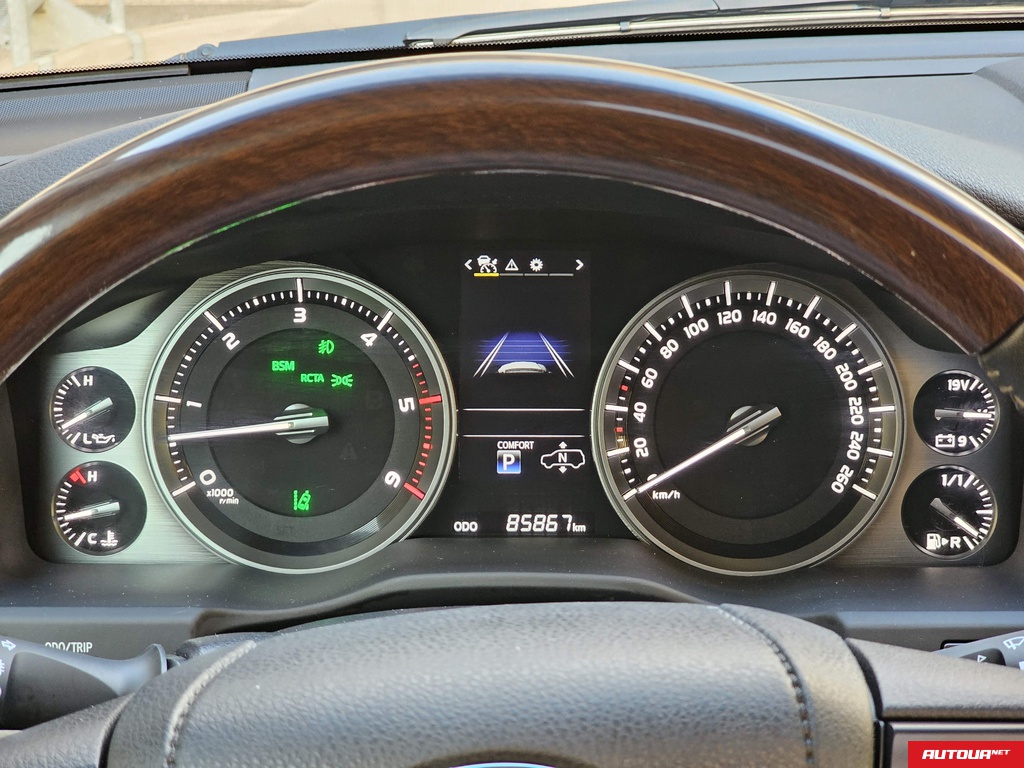 Toyota Land Cruiser 200  2017 года за 1 470 904 грн в Киеве