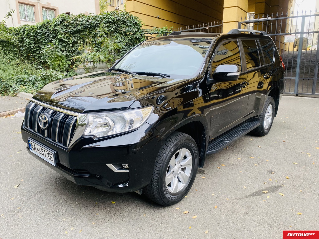 Toyota Land Cruiser Prado Comfort 2018 года за 829 755 грн в Киеве