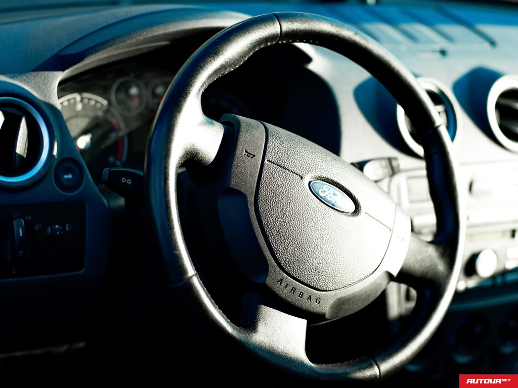 Ford Fusion 1,4 MT Comfort 2008 года за 326 623 грн в Донецке
