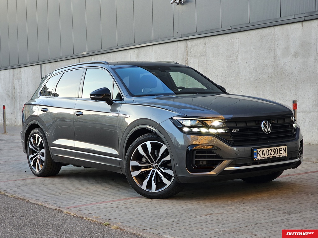 Volkswagen Touareg R-Line+Platinum 2020 года за 1 395 472 грн в Киеве