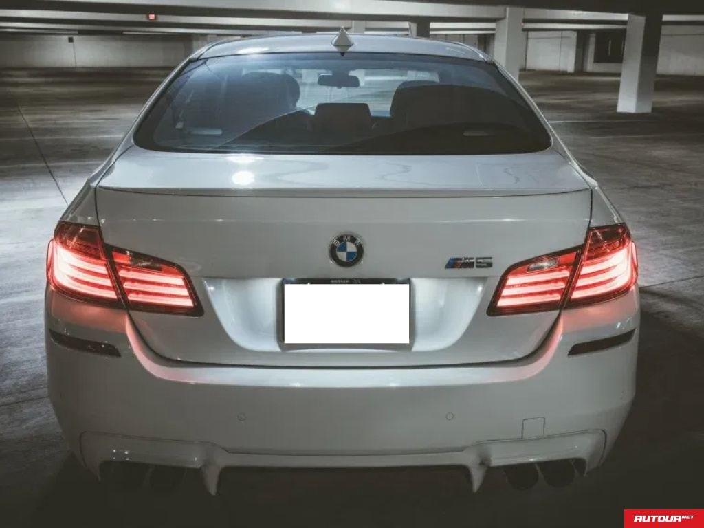 BMW M5  2015 года за 595 915 грн в Киеве