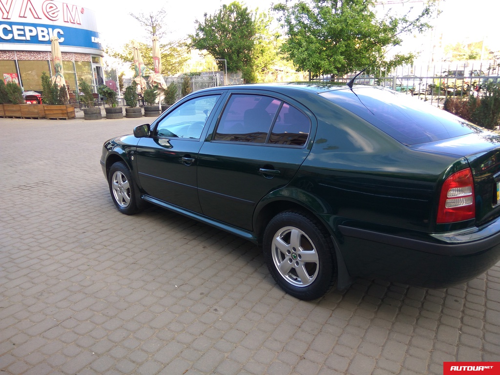 Skoda Octavia 1,6 AKL elegance 2003 года за 163 411 грн в Ужгороде