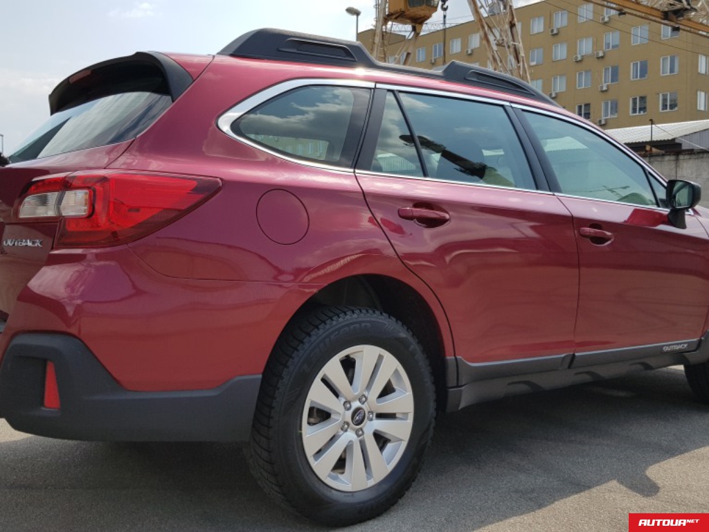 Subaru Outback OUTBACK 2.5I (BS) 2017 года за 402 305 грн в Киеве