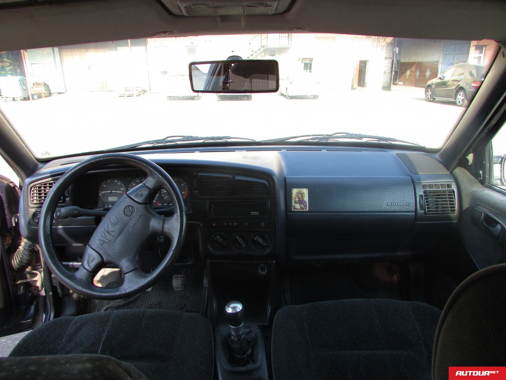 Volkswagen Passat  1994 года за 76 184 грн в Киеве