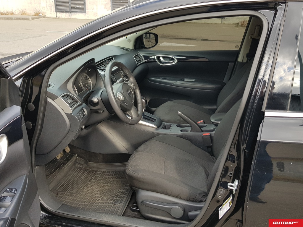 Nissan Sentra SV 1.8 L4 (B17, VII) 2017 года за 221 268 грн в Киеве