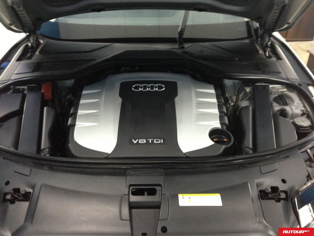 Audi A8 4,2 TDI AWD 2011 года за 1 835 565 грн в Киеве
