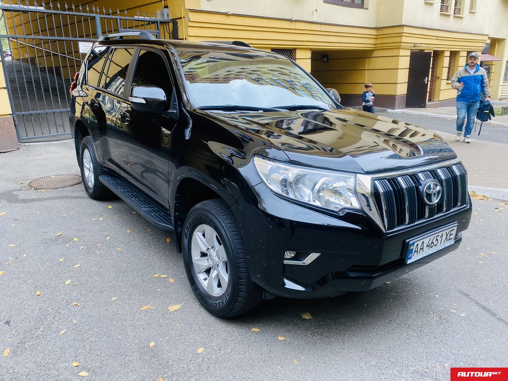 Toyota Land Cruiser Prado Comfort 2018 года за 829 755 грн в Киеве