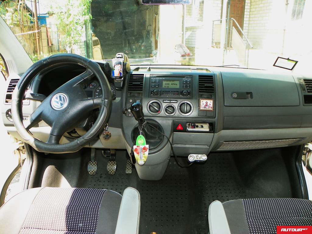 Volkswagen Transporter Kombi  2004 года за 364 414 грн в Житомире