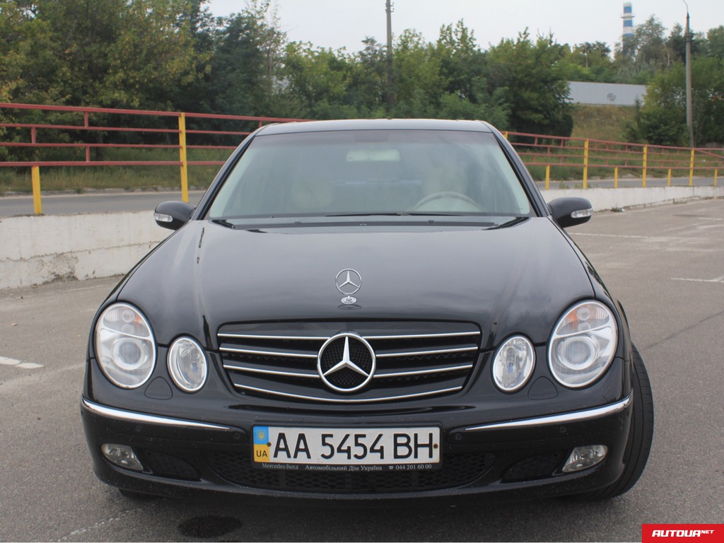 Mercedes-Benz E 200 Elegance 2003 года за 271 344 грн в Киеве