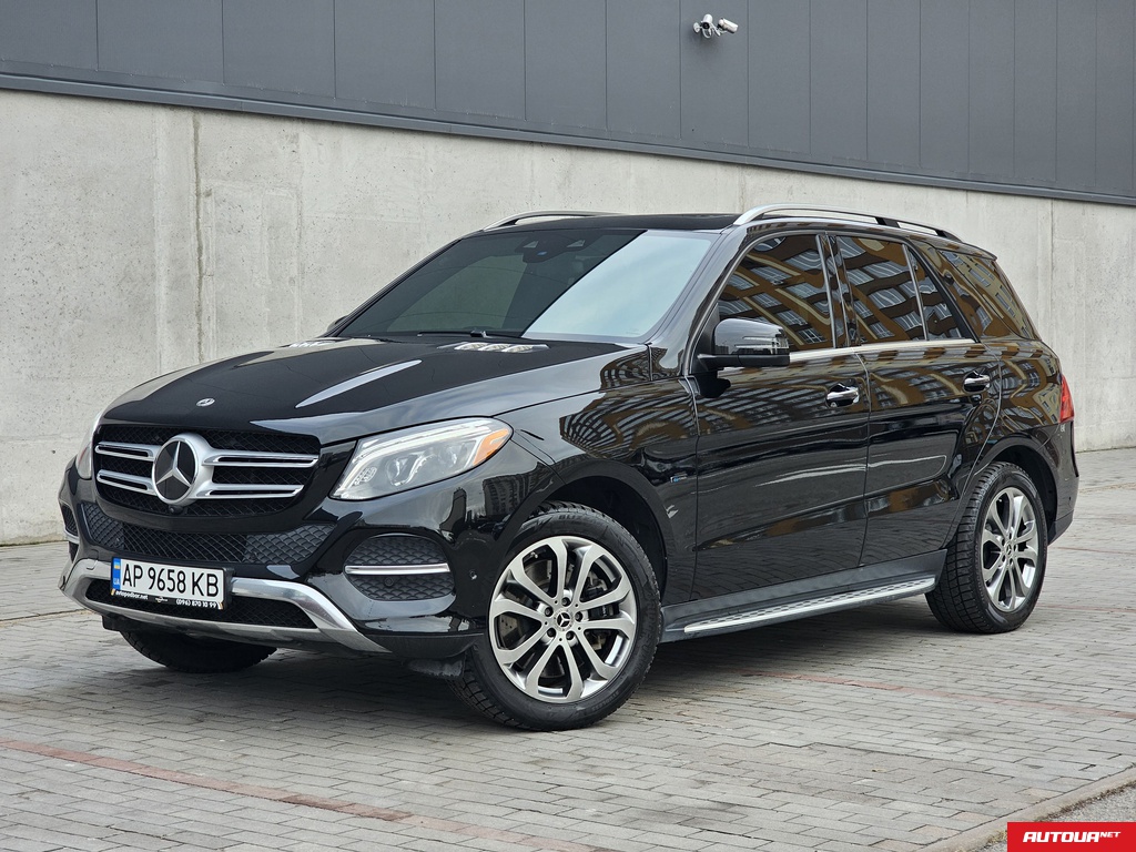 Mercedes-Benz GLE 500  2018 года за 1 005 738 грн в Киеве