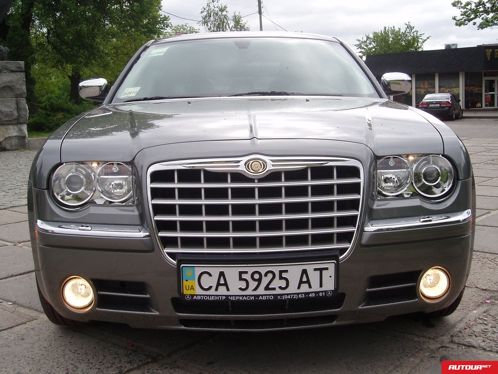 Chrysler 300 C  2008 года за 189 000 грн в Черкассах